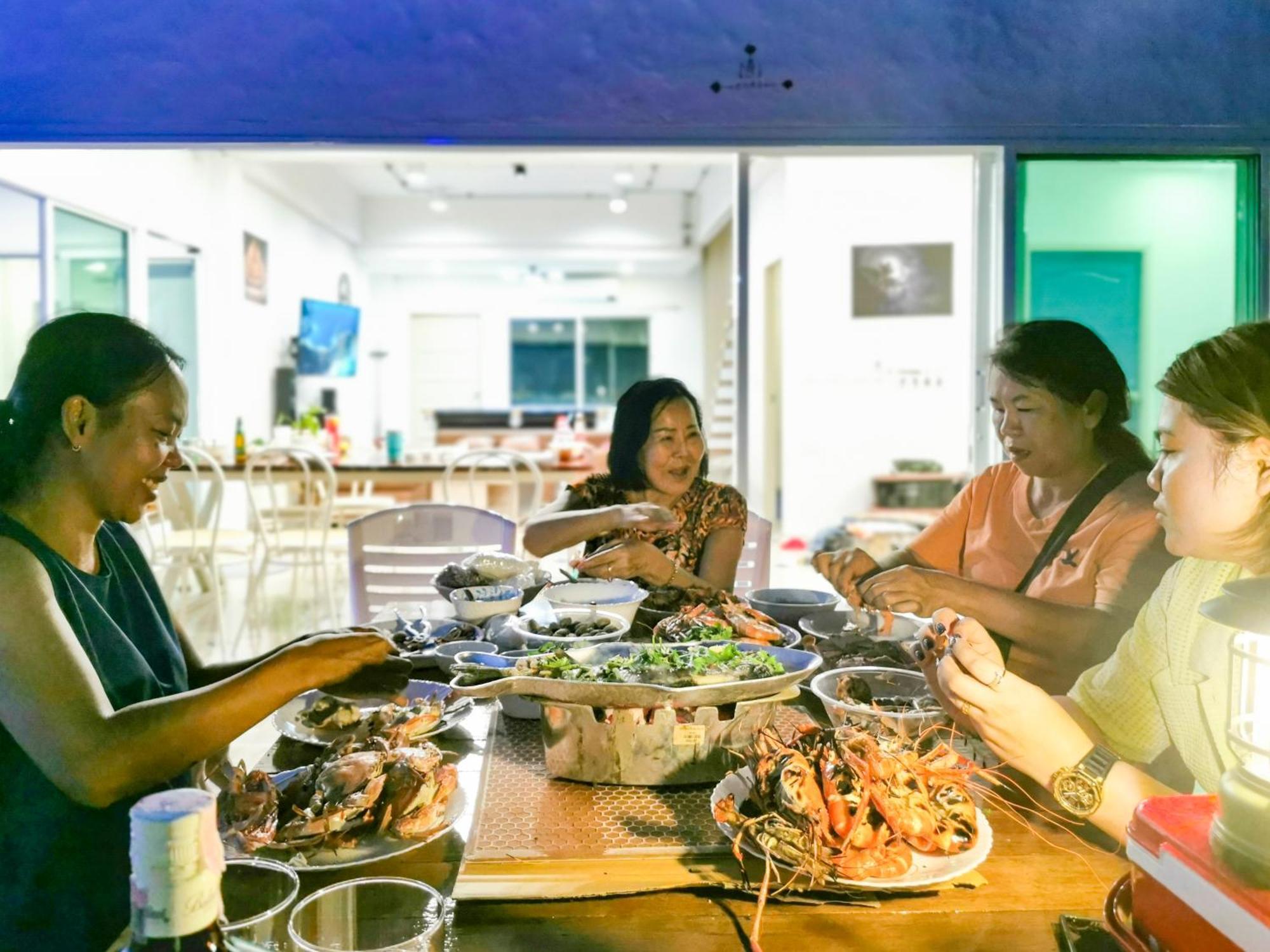Thepprasit Cosy Villa หาดจอมเทียน ภายนอก รูปภาพ